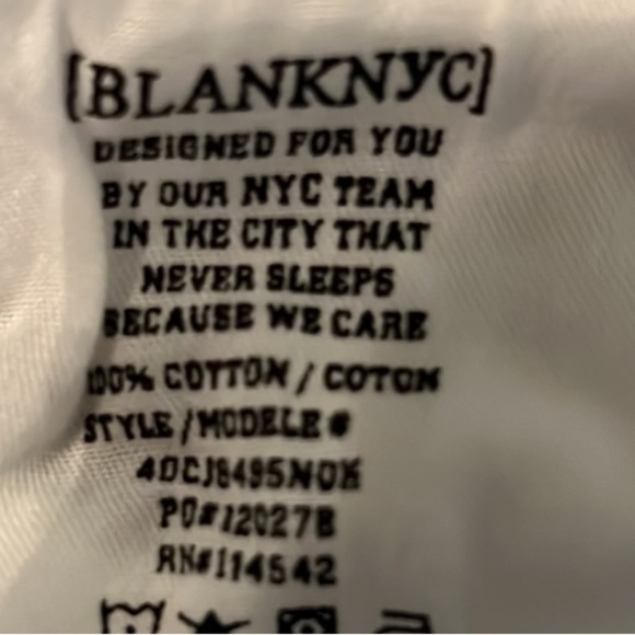 21. Blank NYC Hi Rise Rigid Distressed Shorts in White, Size 31 - Picture 16 of 16